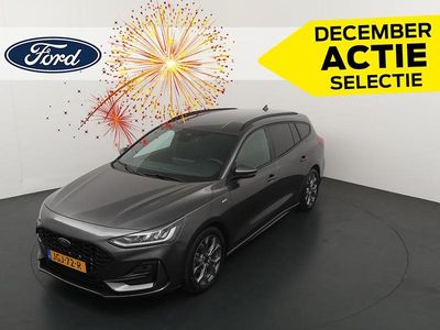 Grijs (metallic) Gebruikt 2023 Ford Focus ST-Line Stationwagen | € 23.450 (Eerlijke prijs)