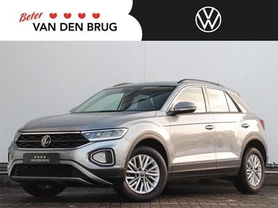 Grijs Occasion 2026 VW T-Roc Life SUV | € 27.895 (Super prijs)