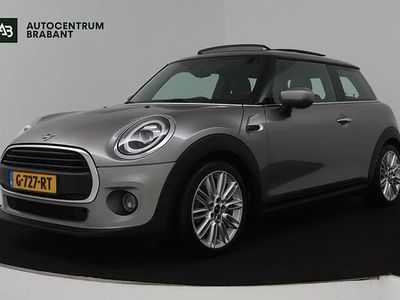 Occasion Mini ONE Pepper 102 PK (75 kW) 2019 Grijs Hatchback