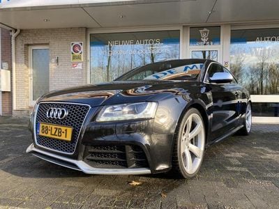 Zwart, metallic lak Occasion 2011 Audi RS5 S-Line Coupé | € 24.950 (Eerlijke prijs)