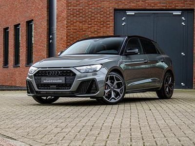 Grijs Occasion 2023 Audi A1 Sportback S-Line Hatchback | € 37.950