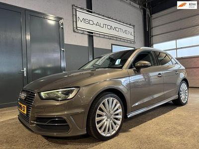Grijs Gebruikt 2015 Audi A3 Sportback Ambition Hatchback | € 9.949 (Goede deal)