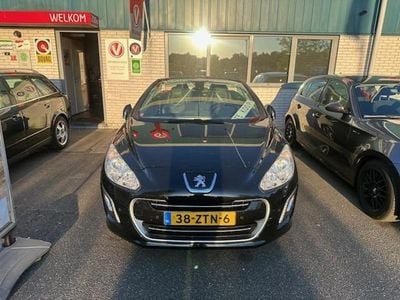 Zwart (metallic) Gebruikt 2012 Peugeot 308 CC Cabriolet | € 3.999