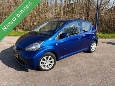 tweedehands Toyota Aygo 1.0-12V + Airco, 5 Deurs!