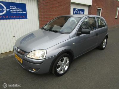 tweedehands Opel Corsa 1.2-16V bj 2005 nw apk st bekr lm velgen trekhaak