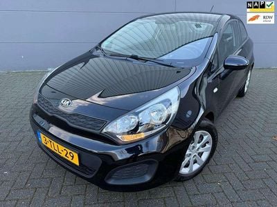 Occasion Kia Rio Comfort 86 PK (63 kW) 2014 Zwart Hatchback