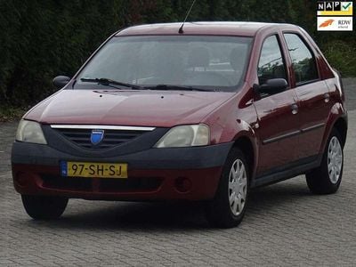 Rood Gebruikt 2006 Dacia Logan Ambiance Sedan | € 799 (Goede deal)