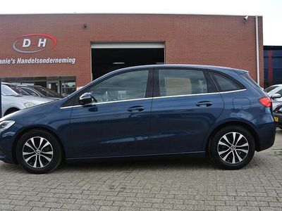 Mercedes B180