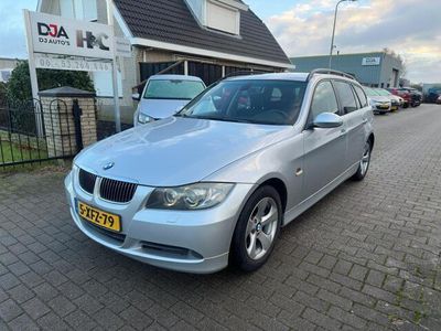 BMW 325
