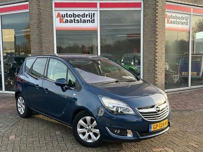 Blauw Gebruikt 2015 Opel Meriva Cosmo MPV | € 3.748 (Eerlijke prijs)