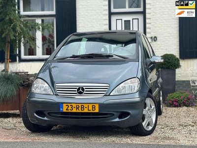 Blauw Occasion 2005 Mercedes A140 Avantgarde MPV | € 2.250