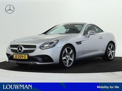 Grijs (metallic) Gebruikt 2016 Mercedes SLC180 AMG Cabriolet | € 24.945