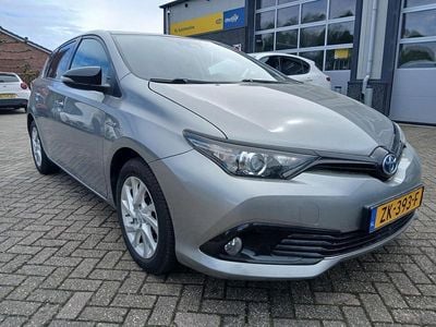 Toyota Auris Hybrid