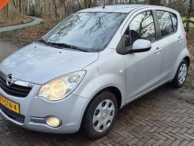 Grijs Gebruikt 2011 Opel Agila Edition Hatchback | € 2.249 (Super prijs)