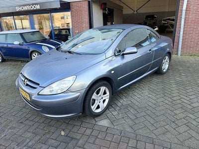 Grijs Gebruikt 2004 Peugeot 307 CC Cabriolet | € 550 (Super prijs)