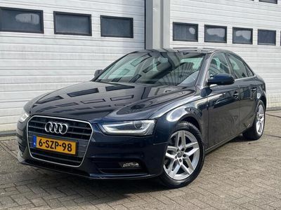 tweedehands Audi A4 Limousine 1.8 TFSI Business Edition / Navi / bleut