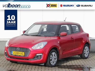 Rood Occasion 2018 Suzuki Swift Comfort Hatchback | € 12.280 (Eerlijke prijs)