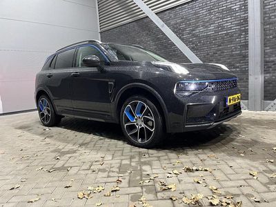 Zwart Gebruikt 2021 Lynk & Co 01 SUV | € 22.400 (Eerlijke prijs)