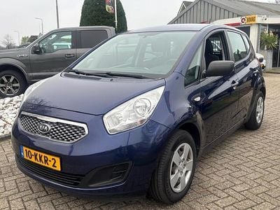 Blauw Gebruikt 2010 Kia Venga Hatchback | € 3.950 (Eerlijke prijs)