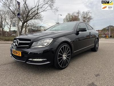 Zwart Gebruikt 2012 Mercedes C180 Ambition Coupé | € 9.995 (Goede deal)