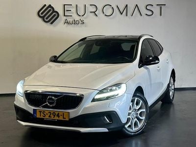 Occasion 2018 Volvo V40 CC Stationwagen | € 17.750 (Super prijs)