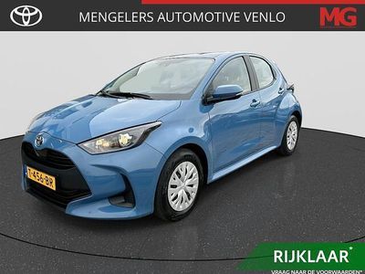 Blauw Occasion 2022 Toyota Yaris Active Hatchback | € 19.950 (Iets duurder)