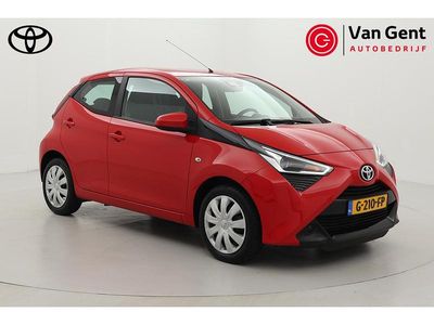 Occasion Toyota Aygo X-play 72 PK (52 kW) 2019 Rood Hatchback