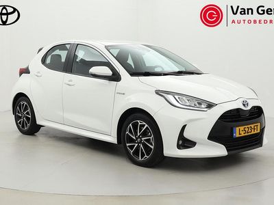 Wit Occasion 2021 Toyota Yaris Hybrid Hatchback | € 19.999 (Eerlijke prijs)