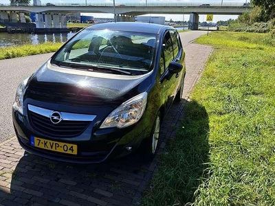 Zwart Occasion 2012 Opel Meriva Edition MPV | € 5.750 (Iets duurder)