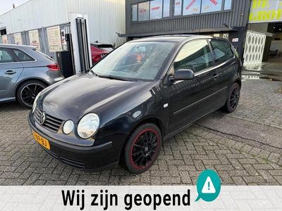 Zwart Gebruikt 2004 VW Polo Hatchback | € 1.250 (Goede deal)