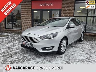 Grijs Occasion 2015 Ford Focus Titanium Hatchback | € 12.750 (Goede deal)