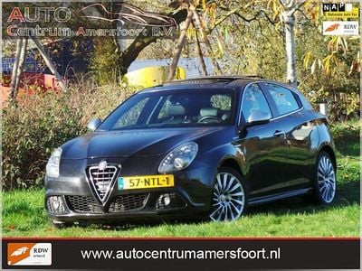 Occasion Alfa Romeo Giulietta Distinctive 170 PK (125 kW) 2010 Zwart Hatchback