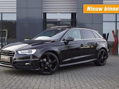 Zwart Occasion 2016 Audi A3 S-Line Hatchback | € 15.750 (Iets duurder)