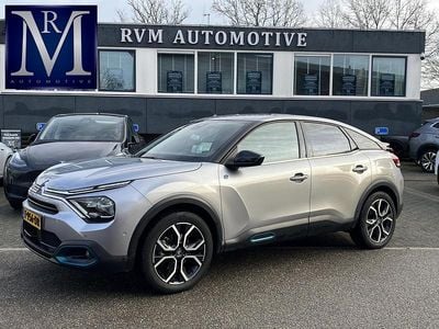 Grijs Gebruikt 2022 Citroën e-C4 Shine SUV | € 17.877 (Eerlijke prijs)