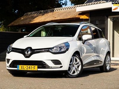 Wit Gebruikt 2019 Renault Clio GrandTour Zen Stationwagen | € 7.999 (Eerlijke prijs)