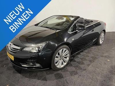 Zwart Gebruikt 2015 Opel Cascada Cosmo Cabriolet | € 7.100 (Eerlijke prijs)
