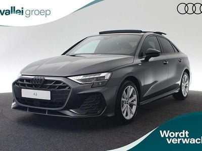 Grijs Nieuw 2025 Audi A3 Premium Sedan | € 48.736 (Eerlijke prijs)