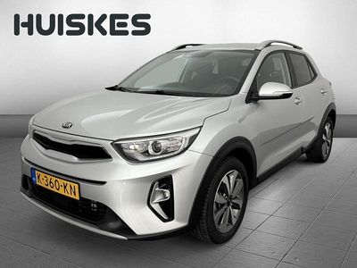 Grijs Occasion 2021 Kia Stonic SUV | € 17.450 (Eerlijke prijs)