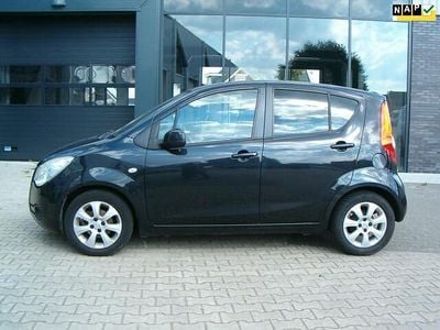 Opel Agila