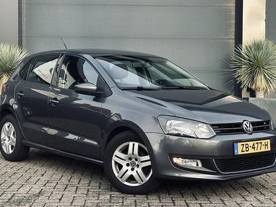 Grijs Occasion 2013 VW Polo Comfortline Hatchback | € 6.450 (Eerlijke prijs)