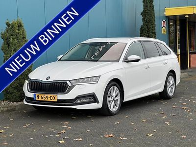Wit Occasion 2021 Skoda Octavia Business Line Stationwagen | € 18.450 (Eerlijke prijs)