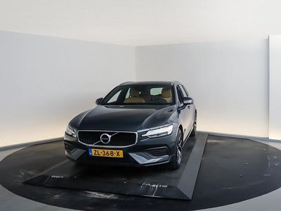 tweedehands Volvo V60 D4 Momentum Pro | Parkeercamera | Harman Kardon |