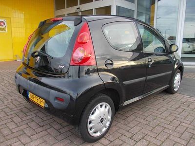 tweedehands Peugeot 107 1.0 5-DEURS, 91000 KM., AIRCO, ST.BEKR., CV