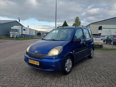 Toyota Yaris Verso