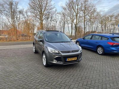 Grijs (metallic) Gebruikt 2014 Ford Kuga Titanium SUV | € 9.744 (Eerlijke prijs)