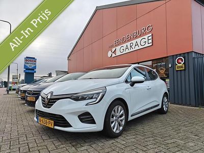 Wit Occasion 2021 Renault Clio V Intens Hatchback | € 12.950 (Goede deal)