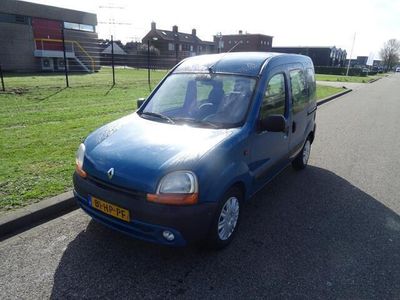 tweedehands Renault Kangoo 1.4 Authentique