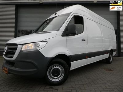 Wit Occasion 2022 Mercedes Sprinter Van | € 25.900 (Goede deal)