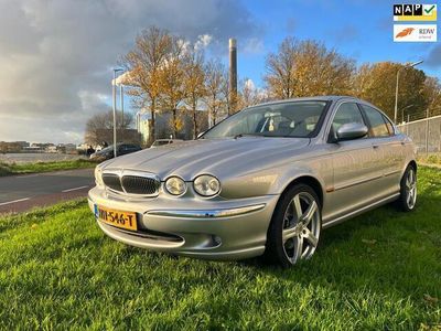 tweedehands Jaguar X-type 2.5 V6 Executive NIEUW NIEUW NIEUW BINNEN/BUITEN ONDERHOUD BOEKJES AANWEZIG 2 SLEUTELS APK 1 JAAR ETC.....