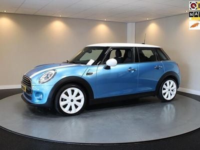 Occasion Mini Cooper Business 136 PK (100 kW) 2018 Blauw Hatchback